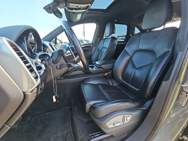 Porsche Cayenne 2016* FACELIFT* BOSE* LANE ASSIST* ОБДУХ* KEYLESS* - автомобили, коли, обяви за нови и употребявани 8