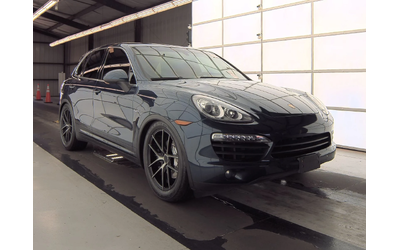 porsche-cayenne - 2