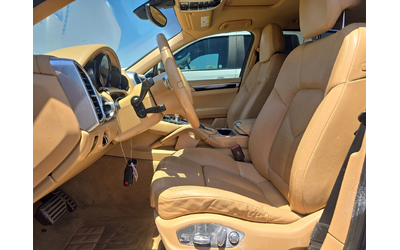 Porsche Cayenne S* BOSE* ВЪЗДУХ* LANE ASSIST* ОБДУХ* ПОДГРЕВ* КАМЕ - автомобили, коли, обяви за нови и употребявани 9