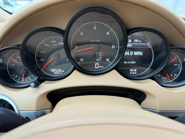 Porsche Cayenne Bose+ BiXenon+ 3.0TDI+ 245kc+ 8ZF - автомобили, коли, обяви за нови и употребявани 15