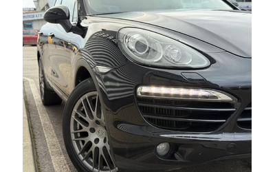 Porsche Cayenne Bose+ BiXenon+ 3.0TDI+ 245kc+ 8ZF - автомобили, коли, обяви за нови и употребявани 7