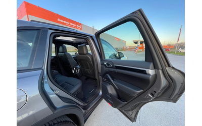 Porsche Cayenne S Disel 4.2TDI GERMANY - автомобили, коли, обяви за нови и употребявани 13