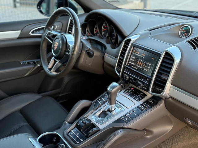 Porsche Cayenne 3.6i* 2017г* 94.000КМ* FULL MAX* Топ Състояние* - автомобили, коли, обяви за нови и употребявани 9