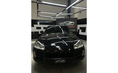 porsche-cayenne - 3