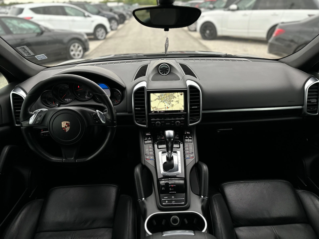 Porsche Cayenne 3.0 Diesel - автомобили, коли, обяви за нови и употребявани 13