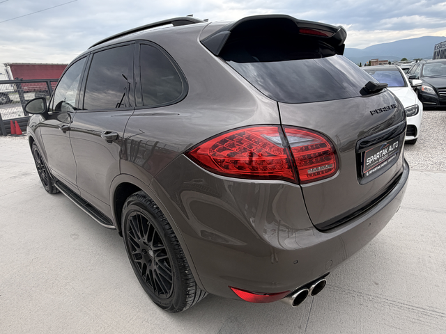 Porsche Cayenne 3.0D* 2013г.* 177.000КМ* FULL MAXX* Сервизна История - автомобили, коли, обяви за нови и употребявани 5