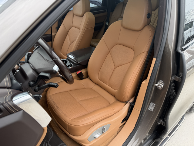 Porsche Cayenne 3.0D* 2013г.* 177.000КМ* FULL MAXX* Сервизна История - автомобили, коли, обяви за нови и употребявани 6