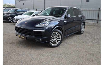 porsche-cayenne-3-0d-v6-4x4-luft-obduhvane-kam-memory-szh-blindassist-lane-leder-klimatronik-bluetooth-164kkm-my16-icarbg-icarstarazagora - 1