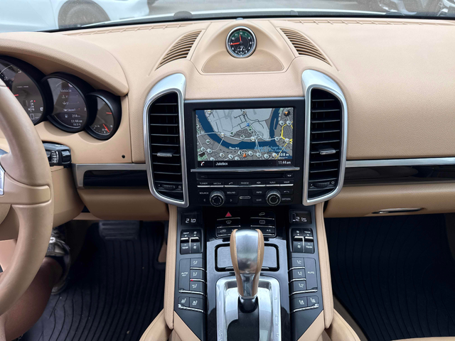 Porsche Cayenne 3.0L 6cyl AWD - автомобили, коли, обяви за нови и употребявани 8