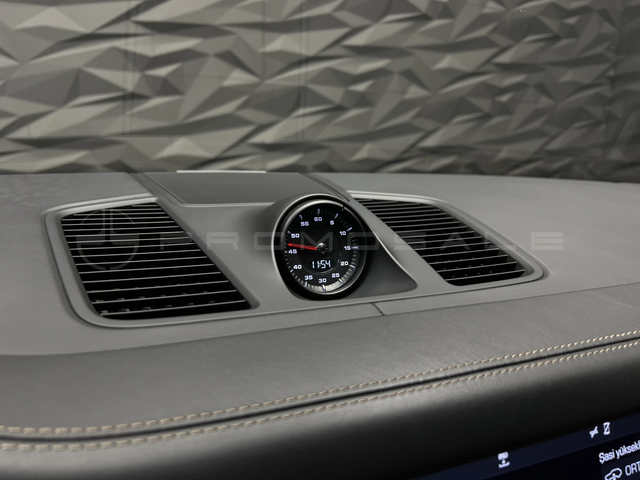 Porsche Cayenne Turbo Sport Chrono Burm* 360* Обдухване - автомобили, коли, обяви за нови и употребявани 14