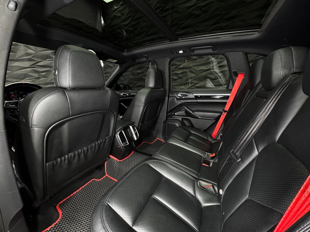Porsche Cayenne Sport Chrono* BOSE* Подгрев - автомобили, коли, обяви за нови и употребявани 7