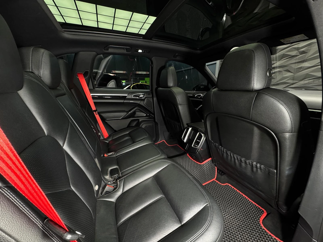 Porsche Cayenne Sport Chrono* BOSE* Подгрев - автомобили, коли, обяви за нови и употребявани 8