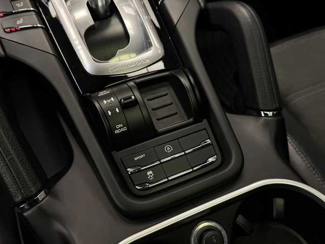Porsche Cayenne Sport Chrono* Подгрев* Navi* Camera - автомобили, коли, обяви за нови и употребявани 14