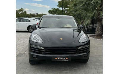 porsche-cayenne - 0