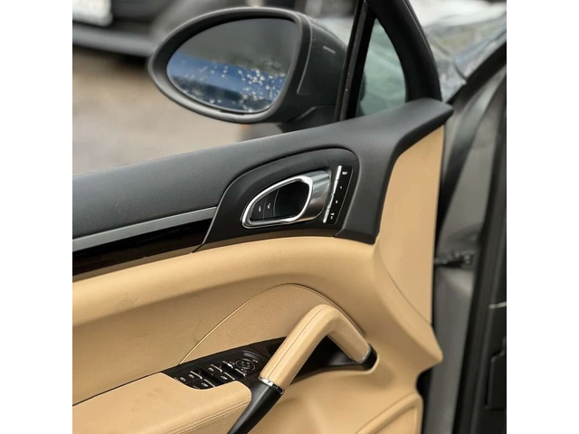 Porsche Cayenne * Type 92A * CARFAX * ЦЕНА ДО БГ - автомобили, коли, обяви за нови и употребявани 8