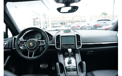 Porsche Cayenne * E Hybrid * CARFAX * ЦЕНА ДО БГ - автомобили, коли, обяви за нови и употребявани 11