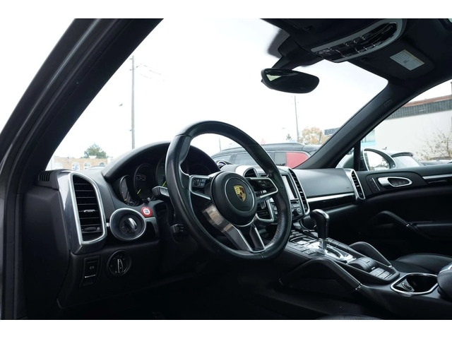 Porsche Cayenne * E Hybrid * CARFAX * ЦЕНА ДО БГ - автомобили, коли, обяви за нови и употребявани 9