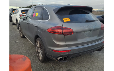 porsche-cayenne - 3