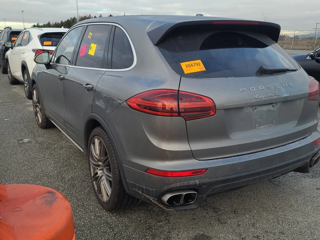 Porsche Cayenne * TURBO SPORT UTILITY 4D * CARFAX * ЦЕНА ДО БГ - автомобили, коли, обяви за нови и употребявани 3