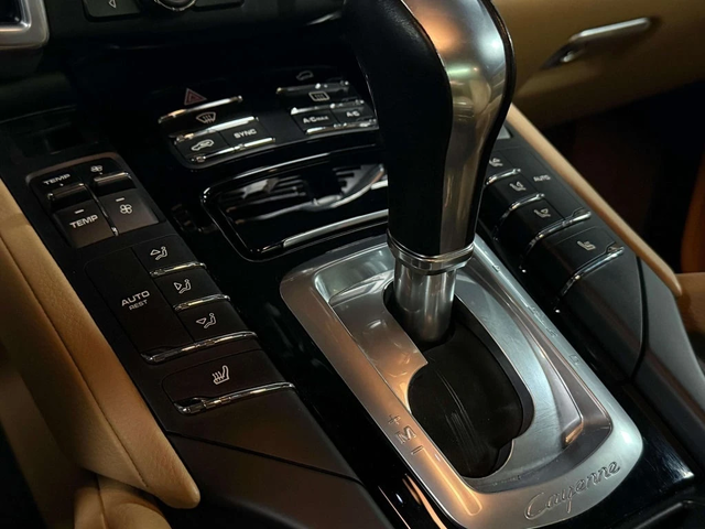 Porsche Cayenne * CARFAX * ЦЕНА ДО БГ - автомобили, коли, обяви за нови и употребявани 10