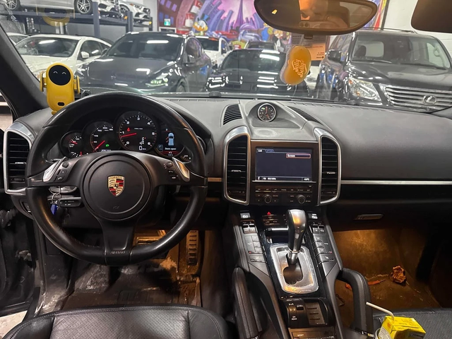 Porsche Cayenne * Diesel * CARFAX * ЦЕНА ДО БГ - автомобили, коли, обяви за нови и употребявани 6