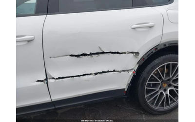 Porsche Cayenne E-HYBRID - автомобили, коли, обяви за нови и употребявани 8