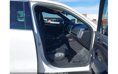 Porsche Cayenne - автомобили, коли, обяви за нови и употребявани 9