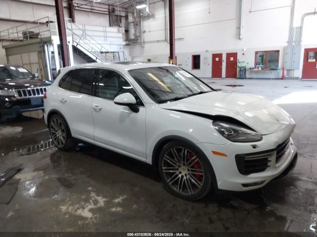Porsche Cayenne TURBO S - автомобили, коли, обяви за нови и употребявани 0