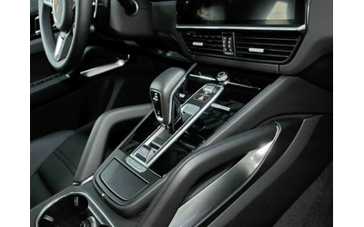 Porsche Cayenne Turbo Coupe - автомобили, коли, обяви за нови и употребявани 8