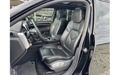 Porsche Cayenne 3.0d#GTS-SPORT DESIGN#PANO#ОБДУХ#AIRMAT#FULL#245kc - автомобили, коли, обяви за нови и употребявани 8