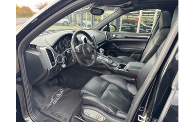 Porsche Cayenne 3.0d#GTS-SPORT DESIGN#PANO#ОБДУХ#AIRMAT#FULL#245kc - автомобили, коли, обяви за нови и употребявани 9