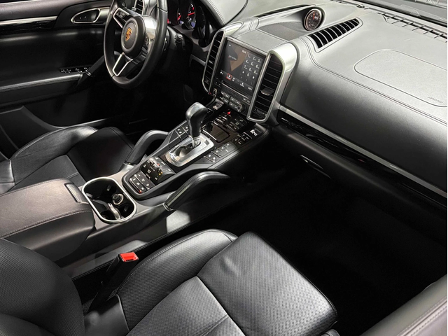 Porsche Cayenne GTS С РЕГИСТРАЦИЯ & АВТО КРЕДИТ - автомобили, коли, обяви за нови и употребявани 4