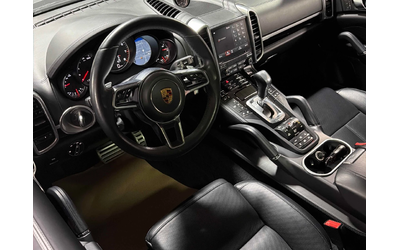porsche-cayenne - 5