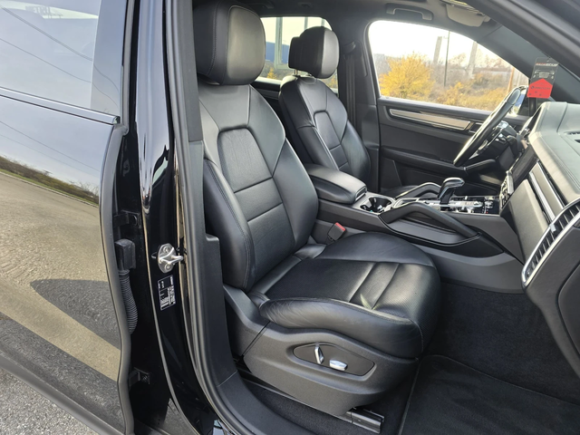 Porsche Cayenne 3.0 340к.с 4x4 FULL Топ състояние - автомобили, коли, обяви за нови и употребявани 11