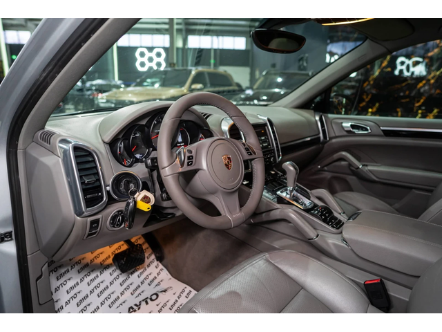 Porsche Cayenne S 4.2D FULL GTS PACK ПАНО NAVI ЛИЗИНГ 100% - автомобили, коли, обяви за нови и употребявани 11