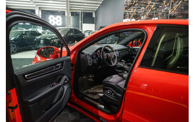 Porsche Cayenne 4.0 V8 COUPE TURBO GT FULL CARBON ЛИЗИНГ 100% - автомобили, коли, обяви за нови и употребявани 10