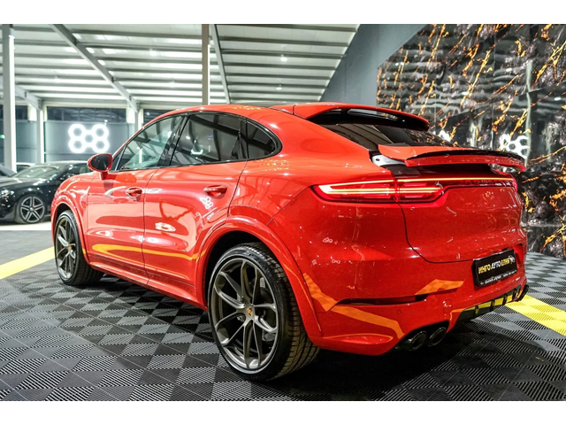 Porsche Cayenne 4.0 V8 COUPE TURBO GT FULL CARBON ЛИЗИНГ 100% - автомобили, коли, обяви за нови и употребявани 5