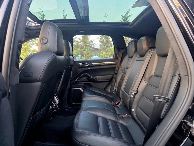 Porsche Cayenne TURBO S FULL GTS LINE ПАНОРАМА ЛИЗИНГ 100% - автомобили, коли, обяви за нови и употребявани 15