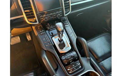 Porsche Cayenne S V8 Carbon/Ceramic - автомобили, коли, обяви за нови и употребявани 13