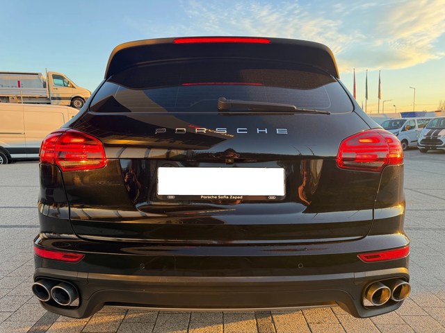Porsche Cayenne S V8 Carbon/Ceramic - автомобили, коли, обяви за нови и употребявани 5