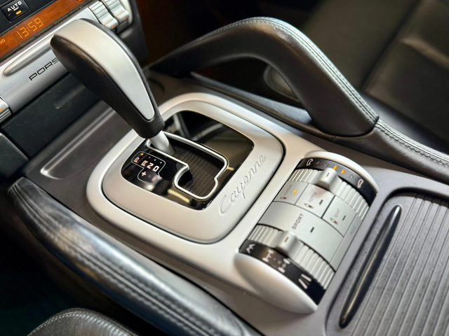 Porsche Cayenne V8* TURBO* PANO* Лизинг* PDCC* PASM* Теглич* CarPl - автомобили, коли, обяви за нови и употребявани 11