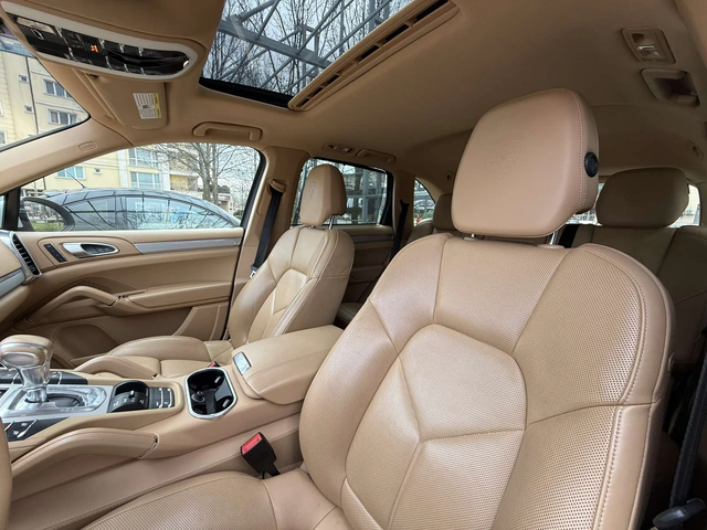 Porsche Cayenne DIESEL* FULL* РЕАЛНИ КМ - автомобили, коли, обяви за нови и употребявани 7