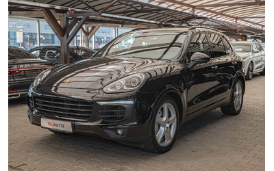 porsche-cayenne-4-2tdi-pdls-pcm-chrono-sport-edition-podgrev - 2