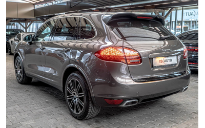 porsche-cayenne-4-2tdi-pdls-pcm-kamera-podgrev-panorama-side-assist - 5