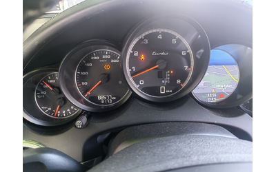 Porsche Cayenne 4.8 - автомобили, коли, обяви за нови и употребявани 12