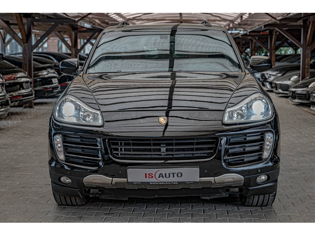 Porsche Cayenne 4.8 V8 S/PDCC/PDLS/Bose/Carbon/PDC/PCM/ISOFIX - автомобили, коли, обяви за нови и употребявани 0