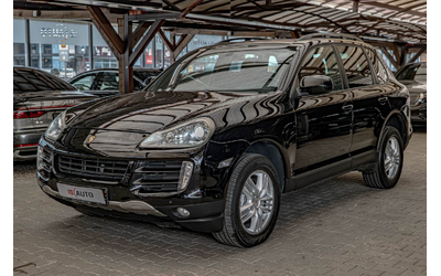 porsche-cayenne-4-8-v8-s-pdcc-pdls-bose-carbon-pdc-pcm-isofix - 2