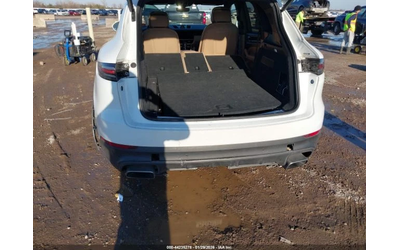 Porsche Cayenne * KEYLESS* ПАНО* BOSE* МЪРТВА* ТОЧКА* КАМЕРИ* 360* - автомобили, коли, обяви за нови и употребявани 8