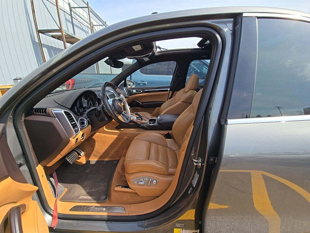 Porsche Cayenne S* PDK* ПОДГРЕВ* ОБДУХВАНЕ* 360КАМЕРА* ПАНОРАМА* - автомобили, коли, обяви за нови и употребявани 10