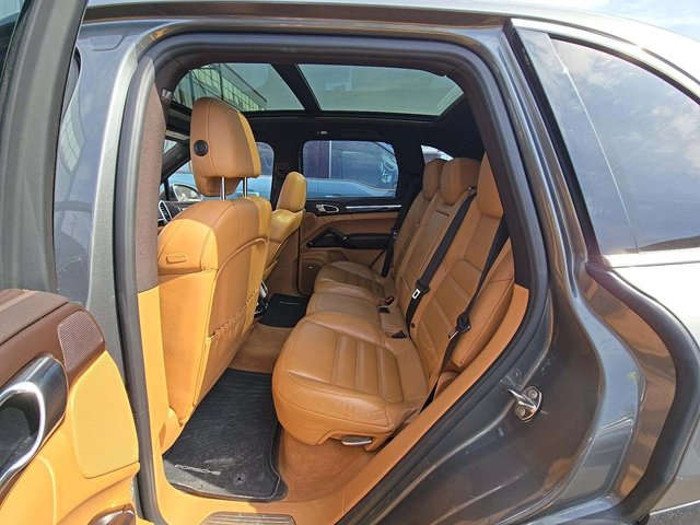 Porsche Cayenne S* PDK* ПОДГРЕВ* ОБДУХВАНЕ* 360КАМЕРА* ПАНОРАМА* - автомобили, коли, обяви за нови и употребявани 12